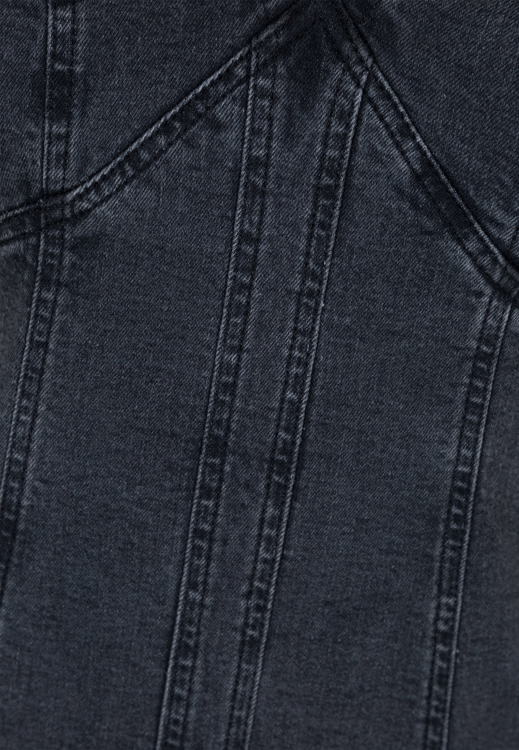 Czarna sukienka jeansowa ADEMY