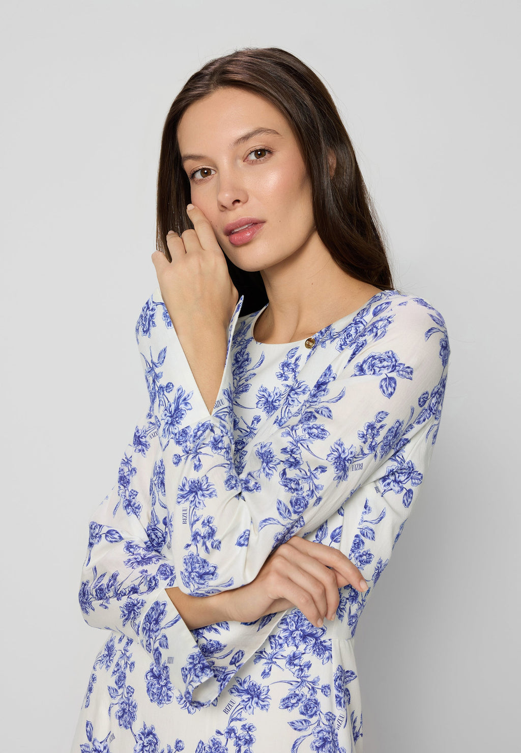 Midi sukienka w kwiaty IVYNI