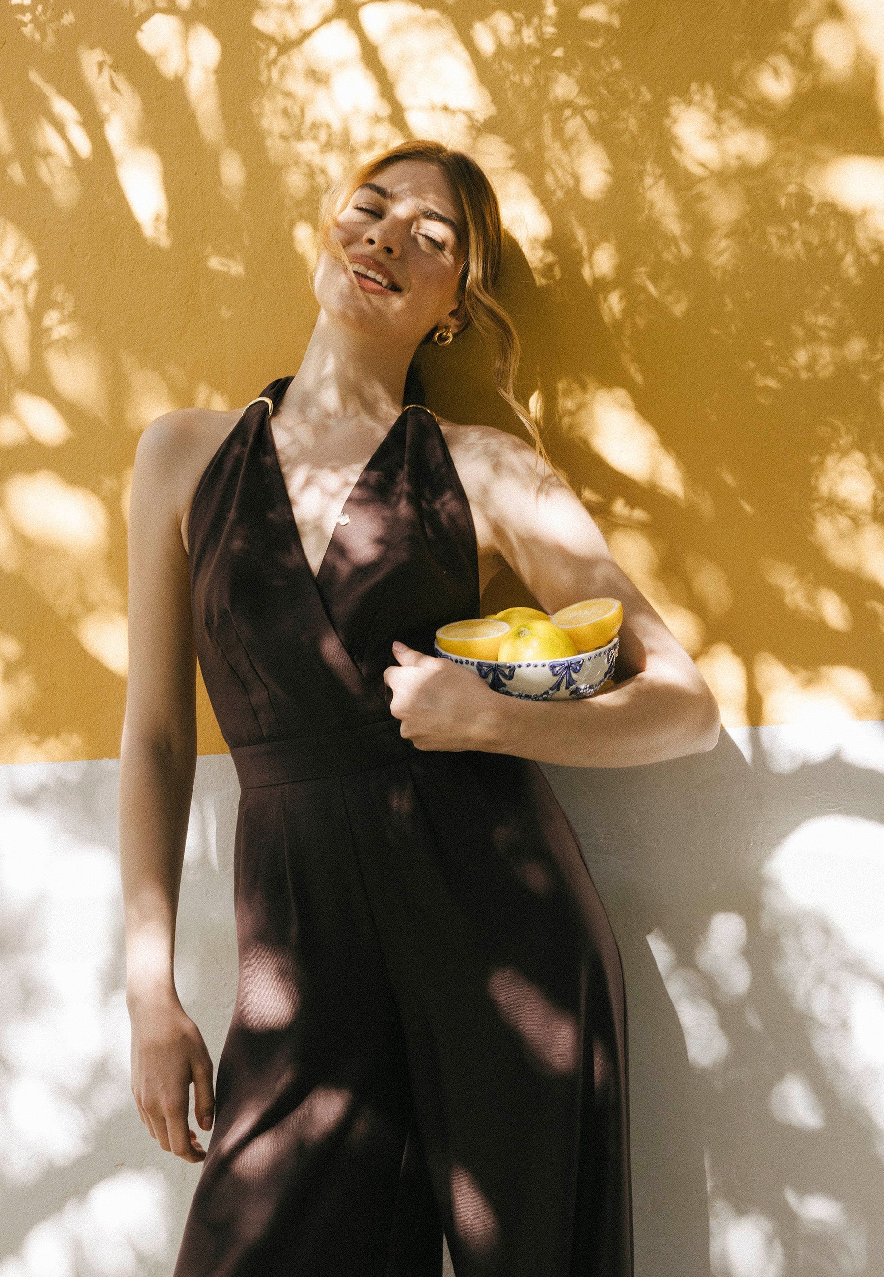 Brązowy kombinezon z domieszką lnu ARATIKA