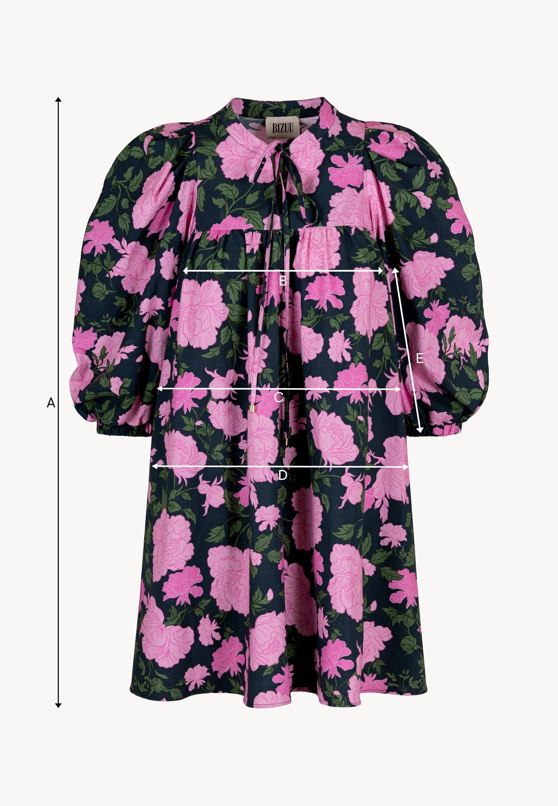 Mini sukienka z rozkloszowanym dołem AYOTE różowa