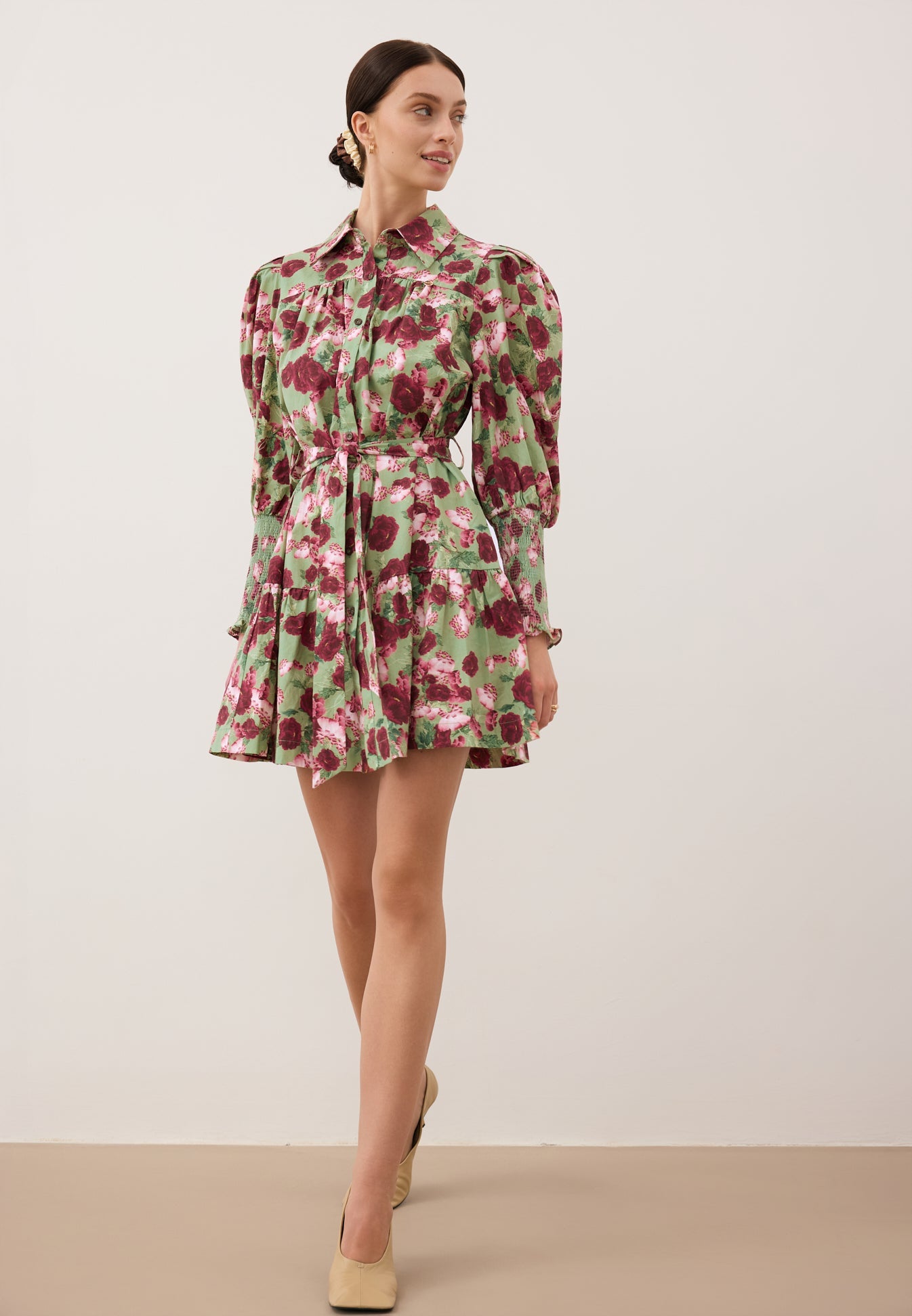 Mini sukienka z bawełny w autorski print SOREZIA zielona