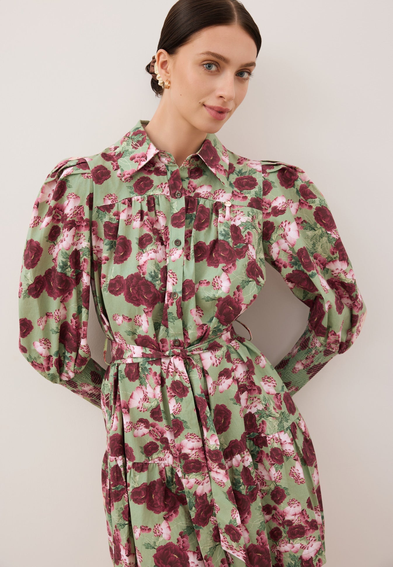 Mini sukienka z bawełny w autorski print SOREZIA zielona